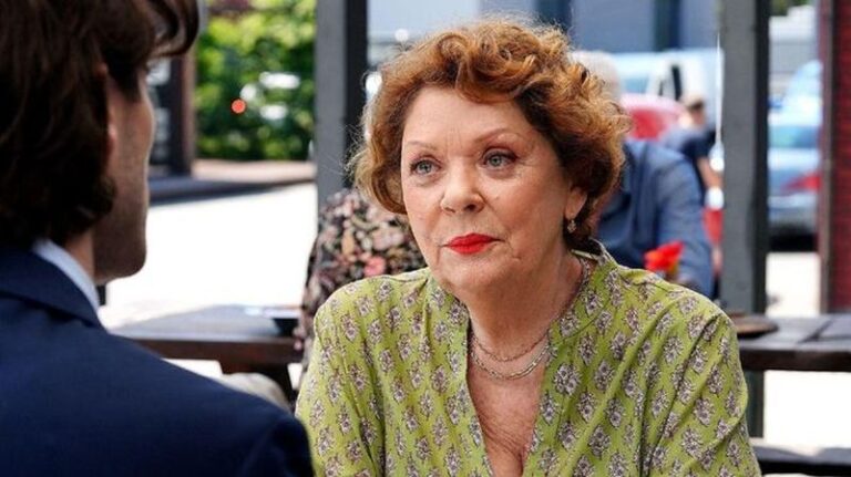 Barwy szczęścia: Józefina wciąga w swoje brudne sekrety kolejną ofiarę! Wszystko za plecami Natalii i Cezarego!