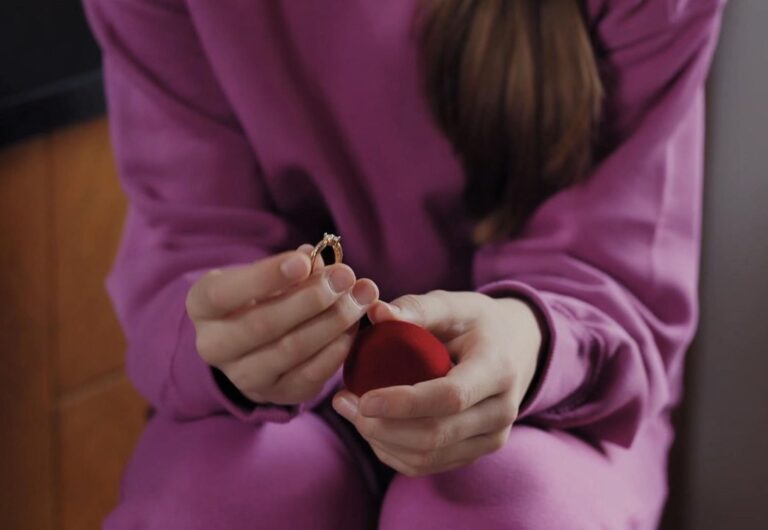 M jak miłość, odc. 1930: Natalka nie da Barbarze pięknej bajki o Adamie. Po zaręczynach przyzna, czego naprawdę jej brakuje